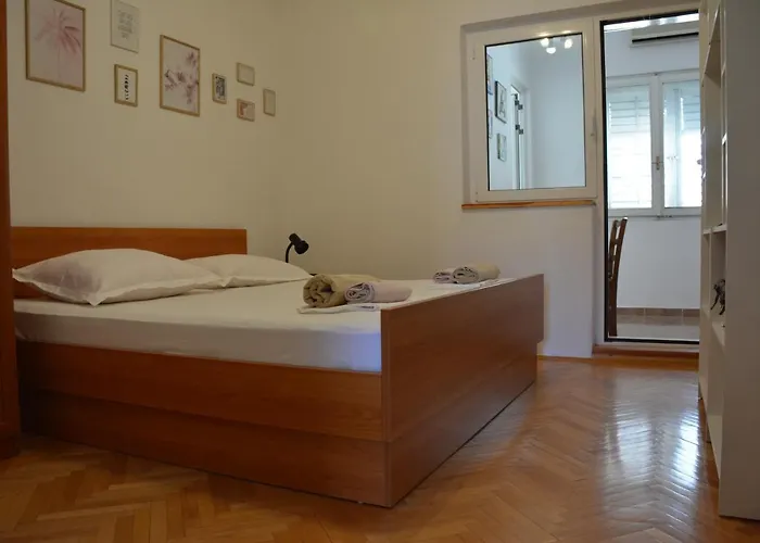 Daire Rusendic Makarska